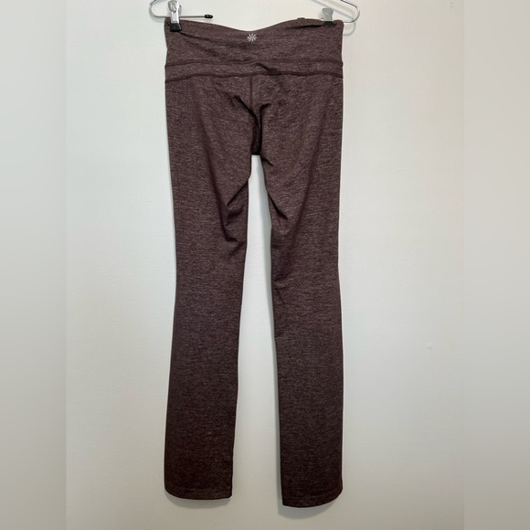 M. Athleta Revelation yoga pant - Picture 10 of 16